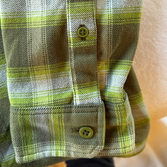 SITKA Gear. Riser Work Shirt. Size Medium. - Picture 8 of 8